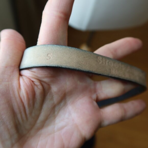 Streets Ahead belt black leather and large oval silver buckle size ITALY $185 S main image 6